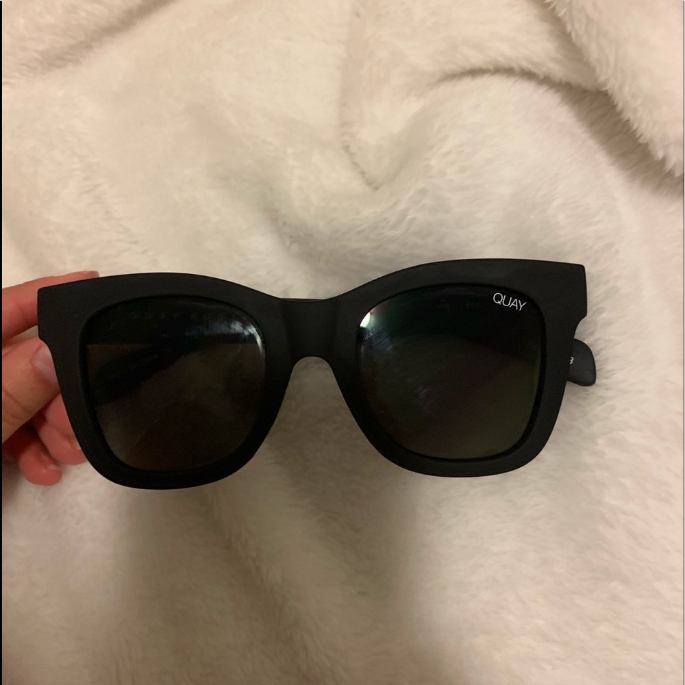 QUAY AFTER HOUR SUNGLASSES